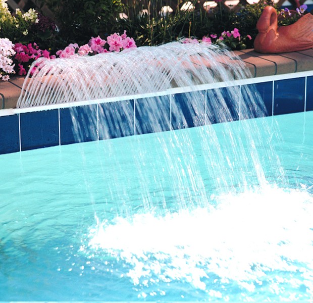 Pool Aquatics Descent Arc LED Fountain Sheer Garden Waterfall Feature Fountain 
